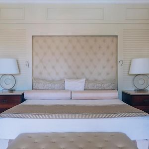 Swim Out Butler Suite
